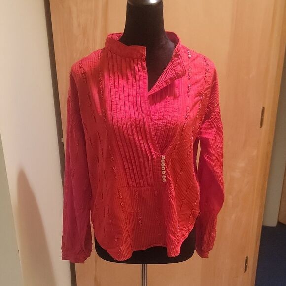 Anthropologie Pilcro red sequin shirt sz m - Picture 1 of 9